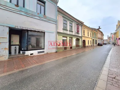 Na predaj komerčné, 99 m², Košice-Staré Mesto, Kováčska