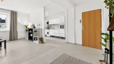 Na predaj 2-izbový byt, 57 m², Bratislava-Staré Mesto, Medená