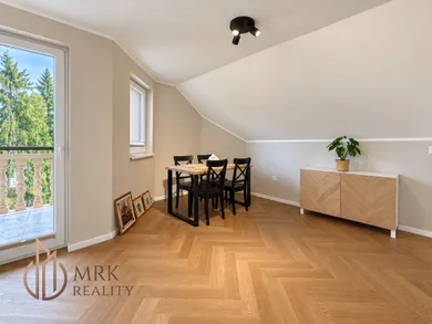 Na prenájom 3-izbový byt, 90 m², Bratislava-Ružinov