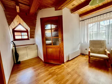 Na predaj rekreačný dom, 65 m², Kvakovce, Na hôrke