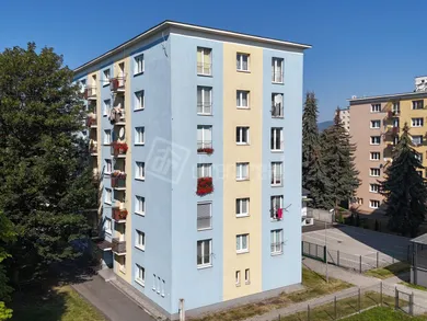 Eladó lakások, 3-szobás, Liptovský Mikuláš · €147 000