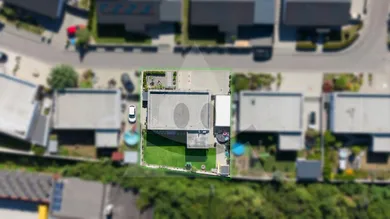 Na predaj 4-izbový dom, 163 m², Prievidza