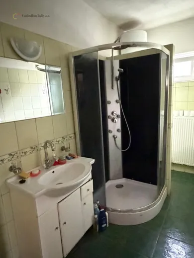 Na predaj dom, 120 m², Černík
