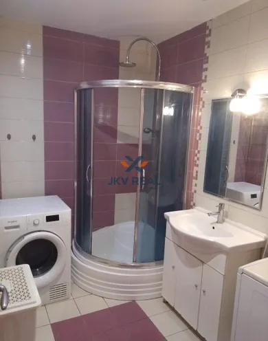Na prenájom 3-izbový byt, 80 m², Žilina, Legionárska