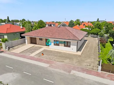 Na predaj dom, 160 m², Dunajská Streda
