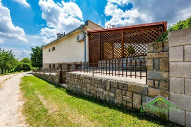 Na predaj dom, 480 m², Čachtice, Železničná
