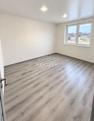 Na predaj dom, 125 m², Ďurďošík
