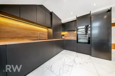 Na predaj 3-izbový byt, 78 m², Bratislava-Ružinov, Trnavská cesta