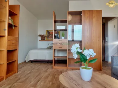 Na prenájom byt v Bratislava-Ružinov · €520 · Čiastočná rekonštrukcia