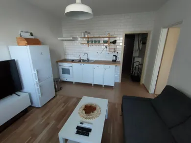 Na prenájom 1-izbový byt, 33 m², Nitra, Výstavná