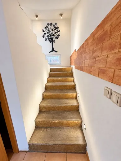 Na predaj 4-izbový dom, 137 m², Zázrivá, Dolina