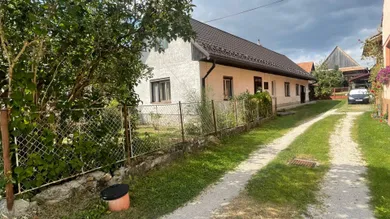 Na predaj rekreačný dom, 160 m², Háj