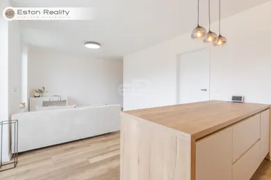 Na prenájom 2-izbový byt, 47 m², Prešov, Hrušková