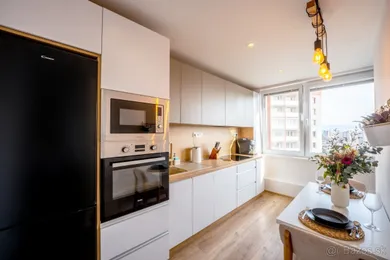 Квартиры на продажу, 3-комнатные, Malacky · €180 000
