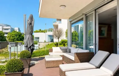 Byty na prenájom 2-izbový, Bratislava-Karlova Ves · €1 150