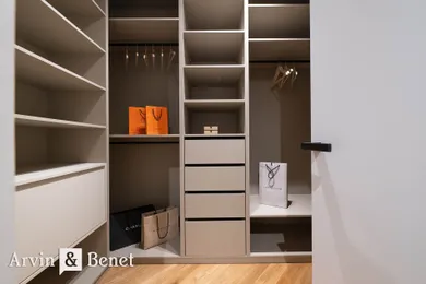 Na prenájom byt v Bratislava-Staré Mesto · €4 200 · Novostavba