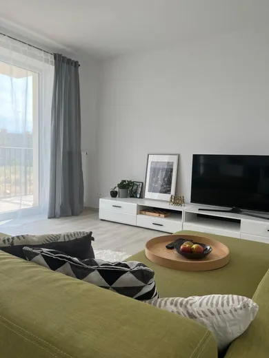 Kiadó lakások, 2-szobás, Pezinok · €750