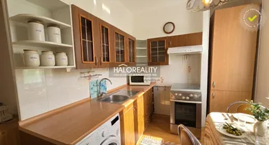Mieszkania na sprzedaż, 2-pokojowe, Trebišov · €88 300