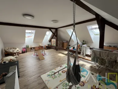 Na predaj 5-izbový dom, 277 m², Cífer