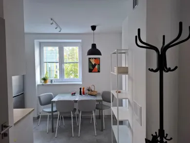 Na prenájom 2-izbový byt, 54 m², Piešťany, Nálepkova