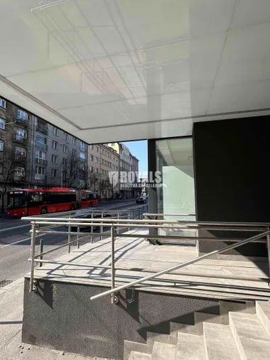 Na prenájom komerčné, 190 m², Bratislava-Staré Mesto, Šancová 11