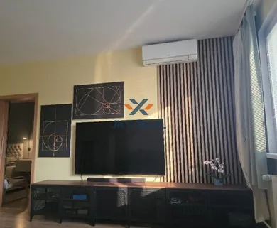 Na prenájom 3-izbový byt, 61 m², Nitra, zvolenská