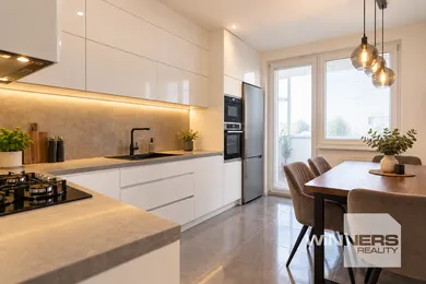 Na predaj 3-izbový byt, 70 m², Bratislava-Karlova Ves, Hlaváčikova