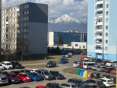 Mieszkania na sprzedaż, 4-pokojowe, Poprad · €204 900