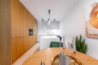 Na predaj 2-izbový byt, 110 m², Košice-Dargovských hrdinov, Na hore