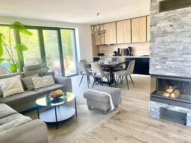 Domy na sprzedaż, 5-pokojowe, Bratislava-Podunajské Biskupice · €550 000