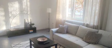 Na predaj 2-izbový byt, 65 m², Bratislava-Ružinov, Karadžičova