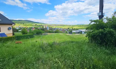 Na predaj pozemok, Podhorany