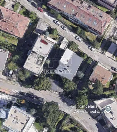 Byty na predaj 1-izbový, Bratislava-Staré Mesto · €120 000
