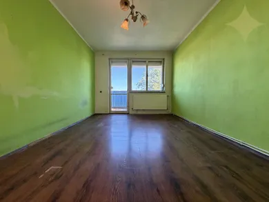 Na predaj 3-izbový byt, 86 m², Lovce