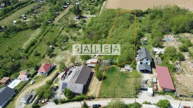 Działki na sprzedaż, Zlaté Moravce · €100 080