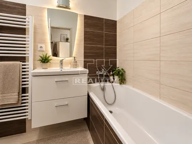 Na predaj 1-izbový byt, 41 m², Piešťany