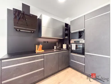 Na prenájom 2-izbový byt, 43 m², Bratislava-Devínska Nová Ves