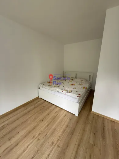 Na prenájom 1-izbový byt, 40 m², Šamorín, Hlavná