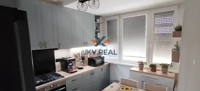Na predaj 2-izbový byt, 56 m², Nové Zámky