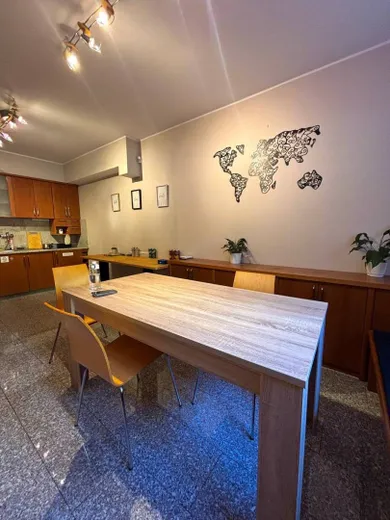 Na predaj 5-izbový byt, 154 m², Bratislava-Staré Mesto