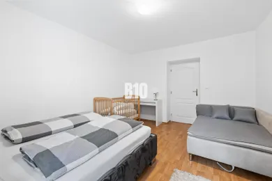 Na predaj 2-izbový byt, 52 m², Bratislava-Ružinov, Kvetná