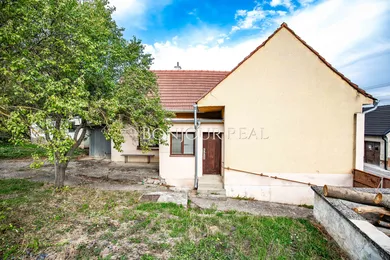Na predaj dom, 90 m², Chtelnica, Partizánska