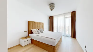 Na prenájom 4-izbový byt, 125 m², Bratislava-Staré Mesto, Pribinova