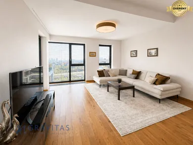 Byty na predaj 4-izbový, Bratislava-Nové Mesto · €610 000