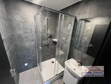 Na prenájom 3-izbový byt, 70 m², Nové Zámky, Nábrežná