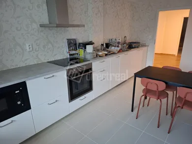 Mieszkania na wynajem, 1-pokojowe, Trenčín · €360