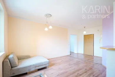 Na predaj 2-izbový byt, 57 m², Bratislava-Nové Mesto, Rozvodná