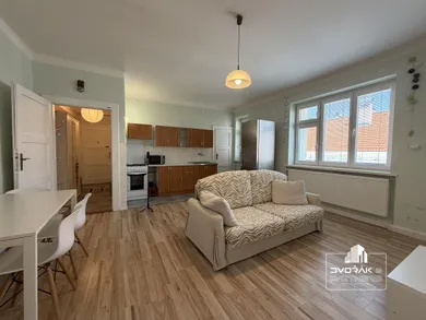 Mieszkania na sprzedaż, 2-pokojowe, Banská Bystrica · €185 000