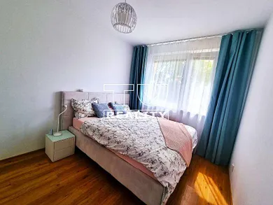 Na predaj 2-izbový byt, 55 m², Bratislava-Dúbravka