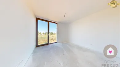Na predaj 4-izbový dom, 119 m², Kráľová pri Senci, Čerešňová
